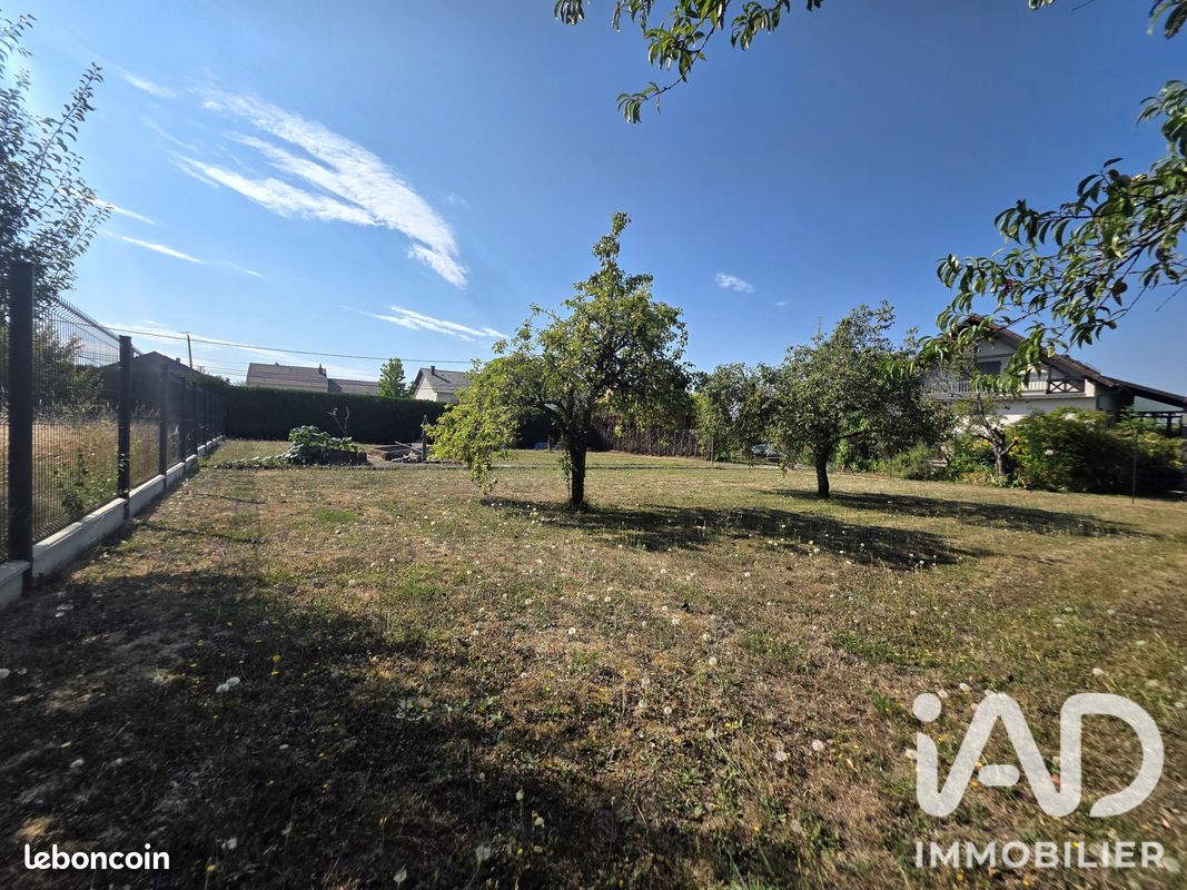 Terrain 746 m² · à Farschviller · 746 m² · 64 000 €