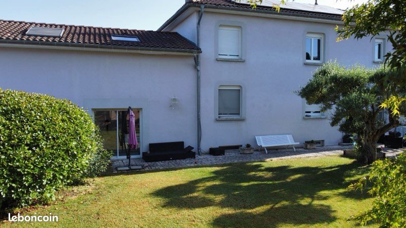 Maison 10 pièces 250 m² · à Aurensan · 250 m² · 370 000 €