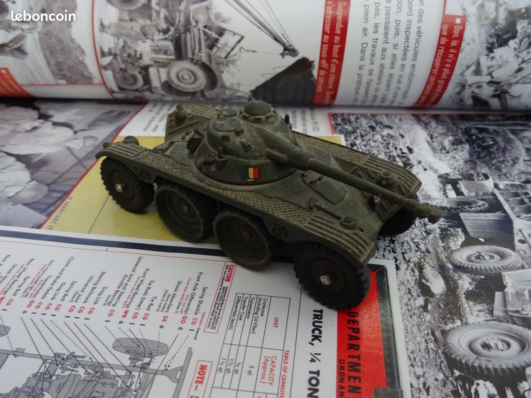 DINKY TOYS ORIGINAL 1/43 - CHAR EBR PANHARD ref 80A (BOÎTE D'ORIGINE