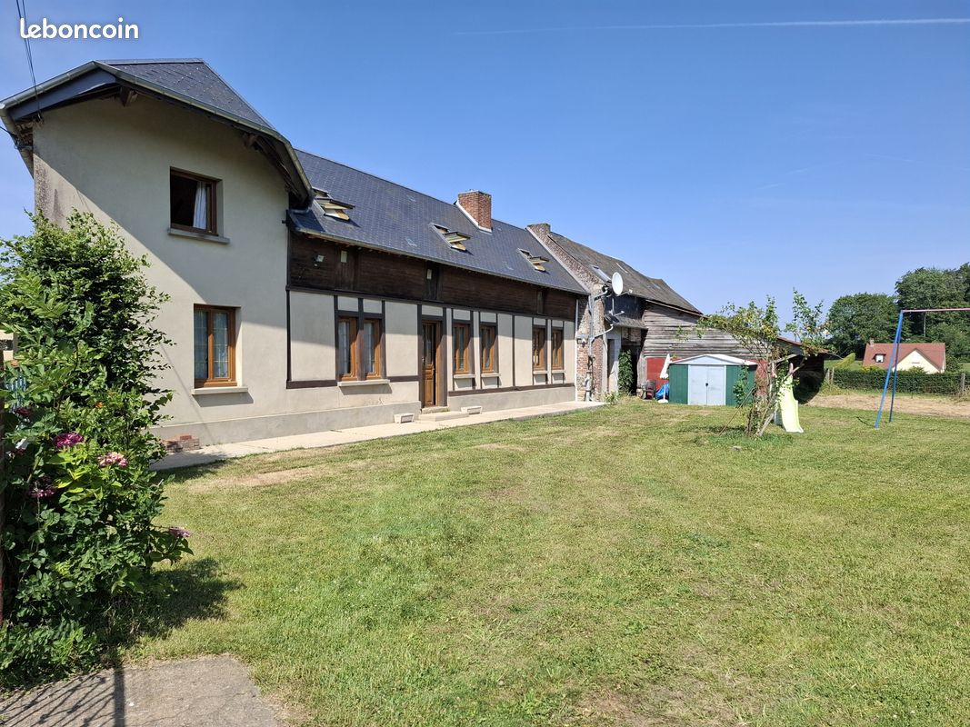 Maison 6 pièces 114 m² · à Thérines · 114 m² · 182 500 €