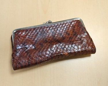 Portefeuille Vintage En Cuir Ancien - Accessoire Rétro Pour Collectionneur, Occasion Avec Traces D'usure