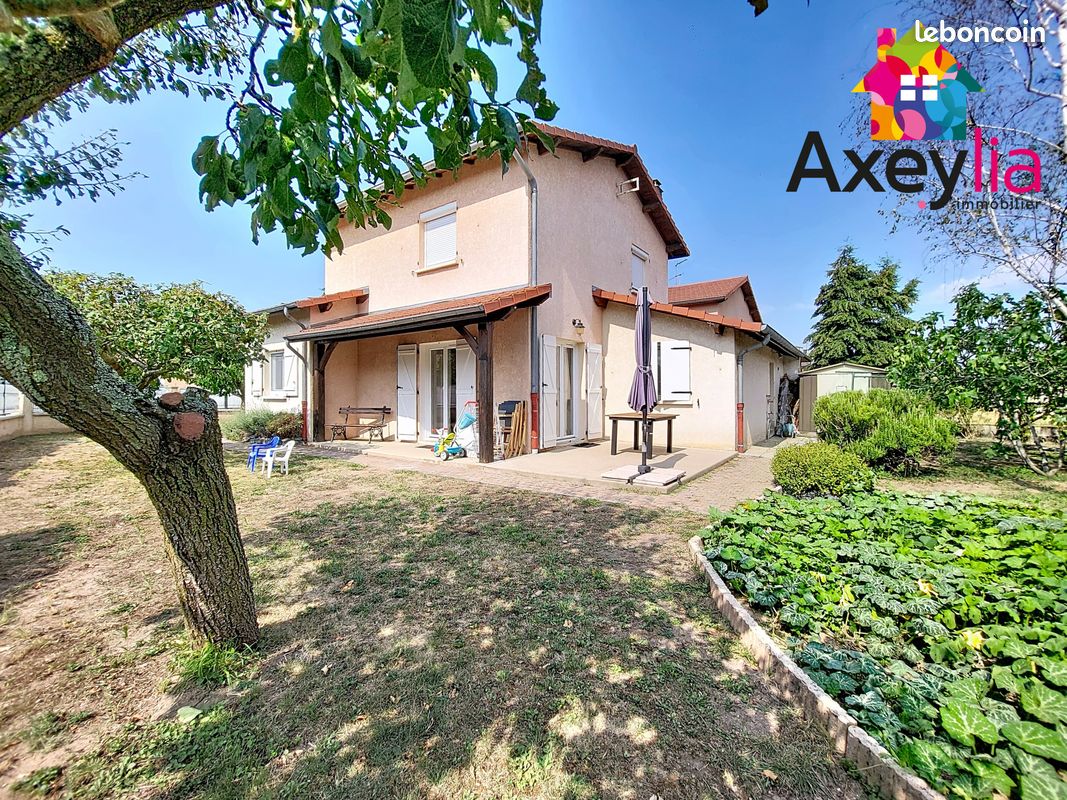 Maison 6 pièces 97 m² · à Le Coteau · 97 m² · 239 000 €