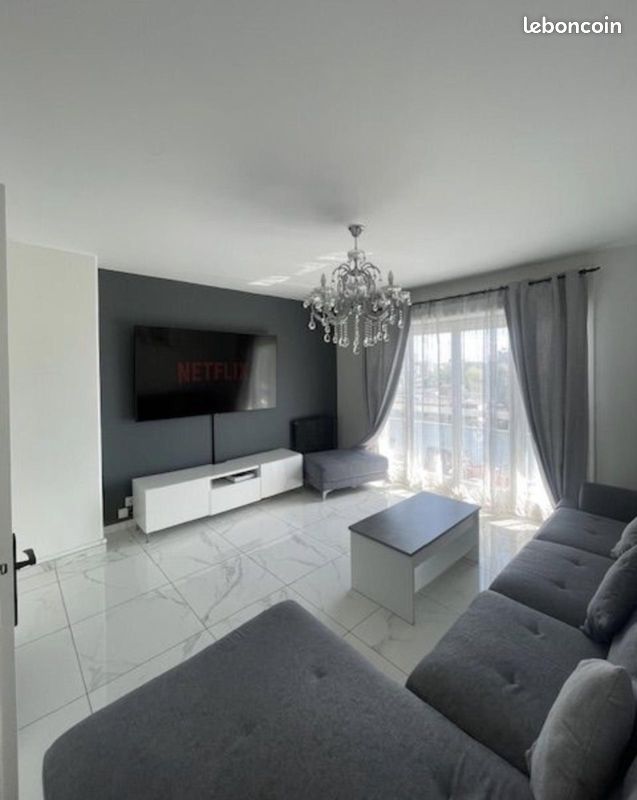 Appartement 5 pièces 90 m² · à Vaulx-en-Velin · 90 m² · 1 280 €/mois