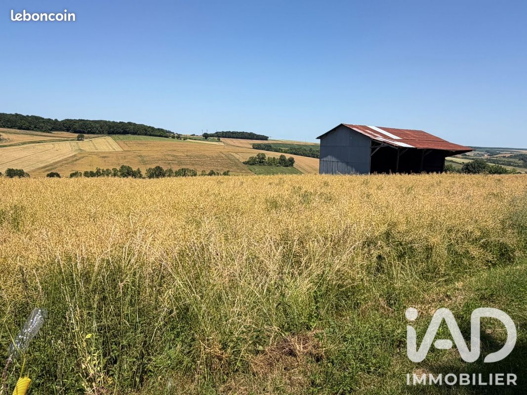 Terrain 2015 m² · à Courboin · 2 015 m² · 64 900 €