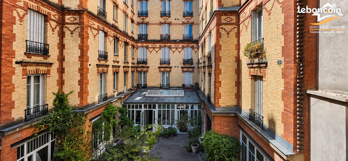 Appartement 1 pièce 21 m² · à Paris · 21 m² · 215 000 €