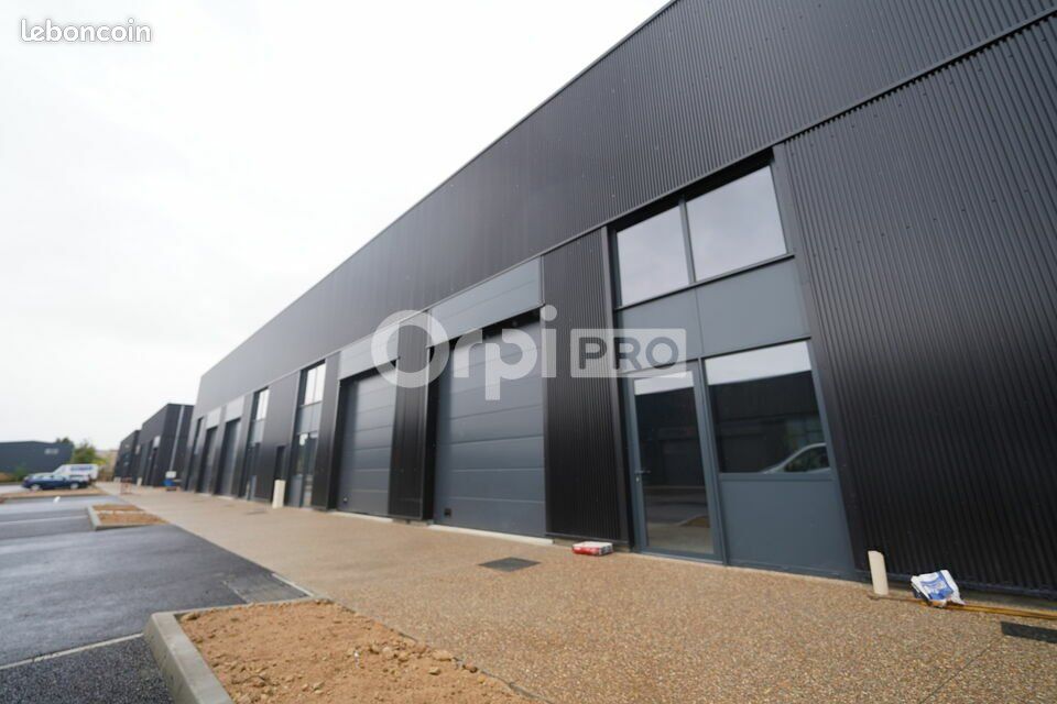 Local d'activité 234 m² (image 7)
