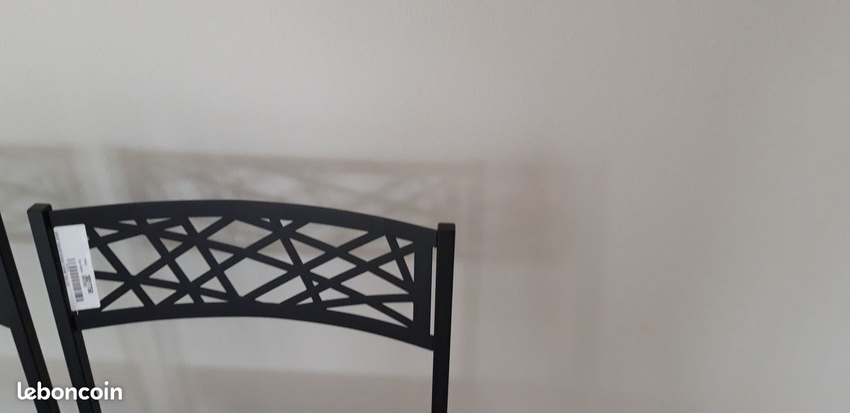 Chaises (image 2)