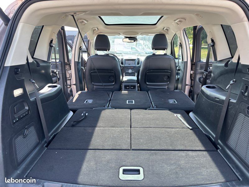Ford S-Max 7places 2.0 EcoBlue 190ch Vignale Boîte auto (image 13)