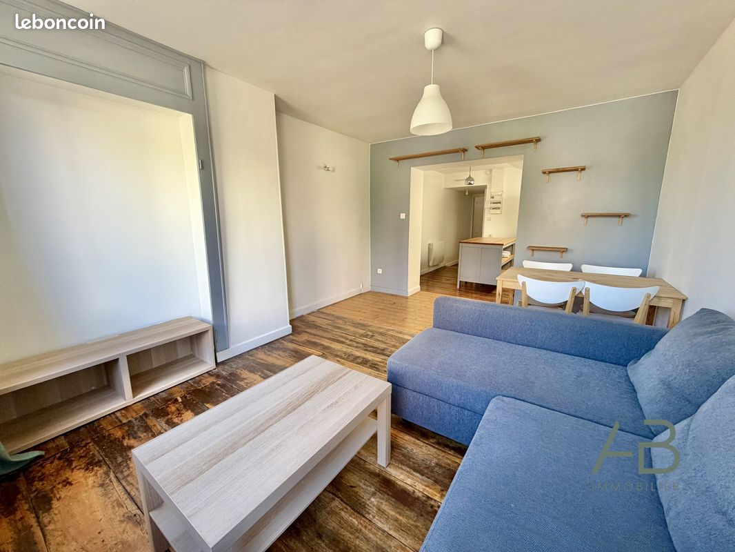 Appartement 2 pièces 50 m² · à Lille · 50 m² · 860 €