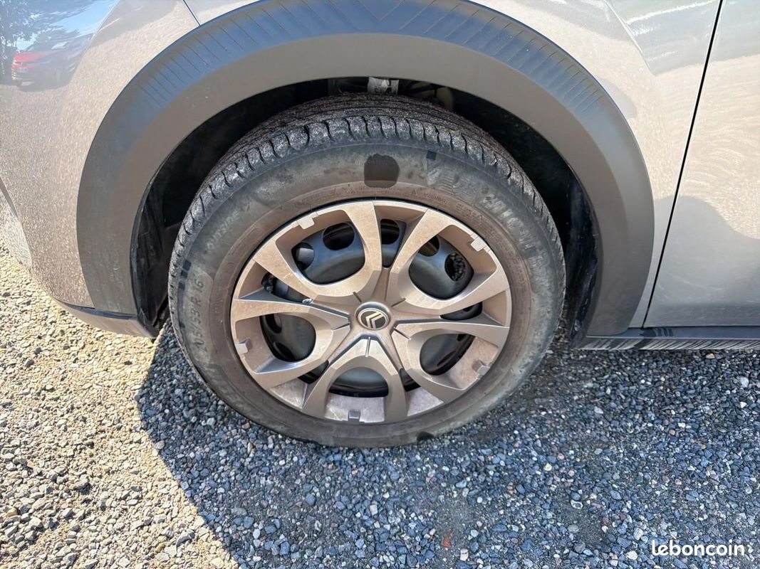 CITROëN C3 1.2 turbo 100 max (image 9)
