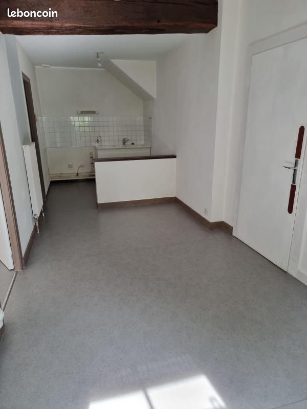 Appartement a louer vesoul - 2 pièce(s) - 30 m2 - Surfyn