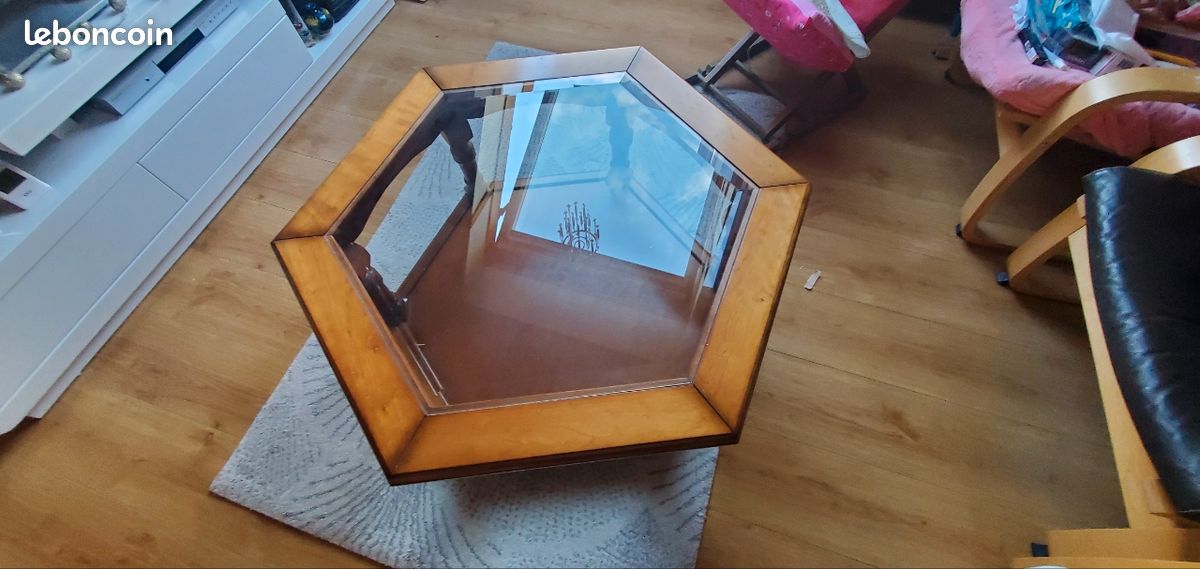 Table basse en merisier massif (image 1)