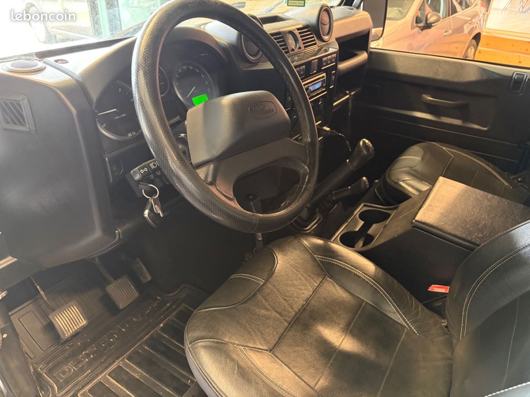 Land rover defender societe 90 2.2 120 4wd (image 20)