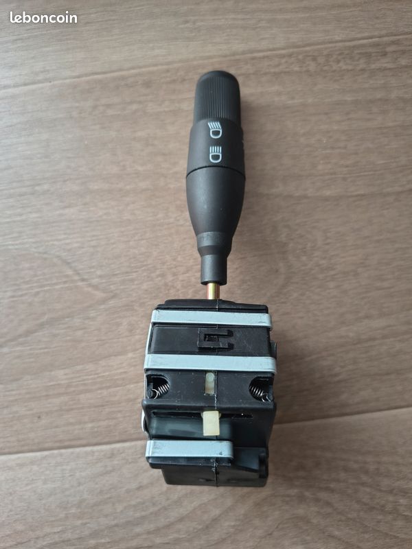 Commodo Renault R19 Espace 2 Clio 1 NEUF – Phares Clignotants Essuie-Glace – OEM 7700842114, 7700803537 (image 2)
