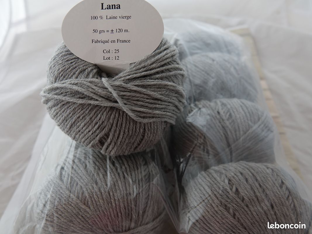 Lot De 10 Pelotes De Laine 100% Pure Laine Française - Aiguilles 2/3 - Pour Tricot Et Crochet
