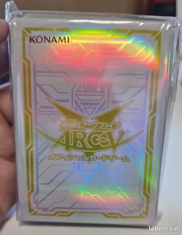 yugioh arc v card sleeves Kimono Celina Yu-Gi-Oh! ARC-V Holographic Use these official Yu‐Gi‐Oh Arc V White - Card