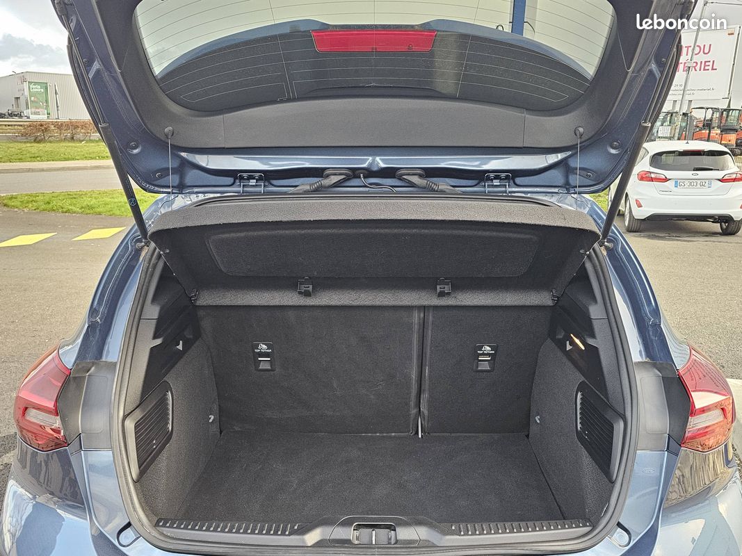Ford nouvelle focus 1.0 flexifuel 125 s&s mhev st-line (image 6)