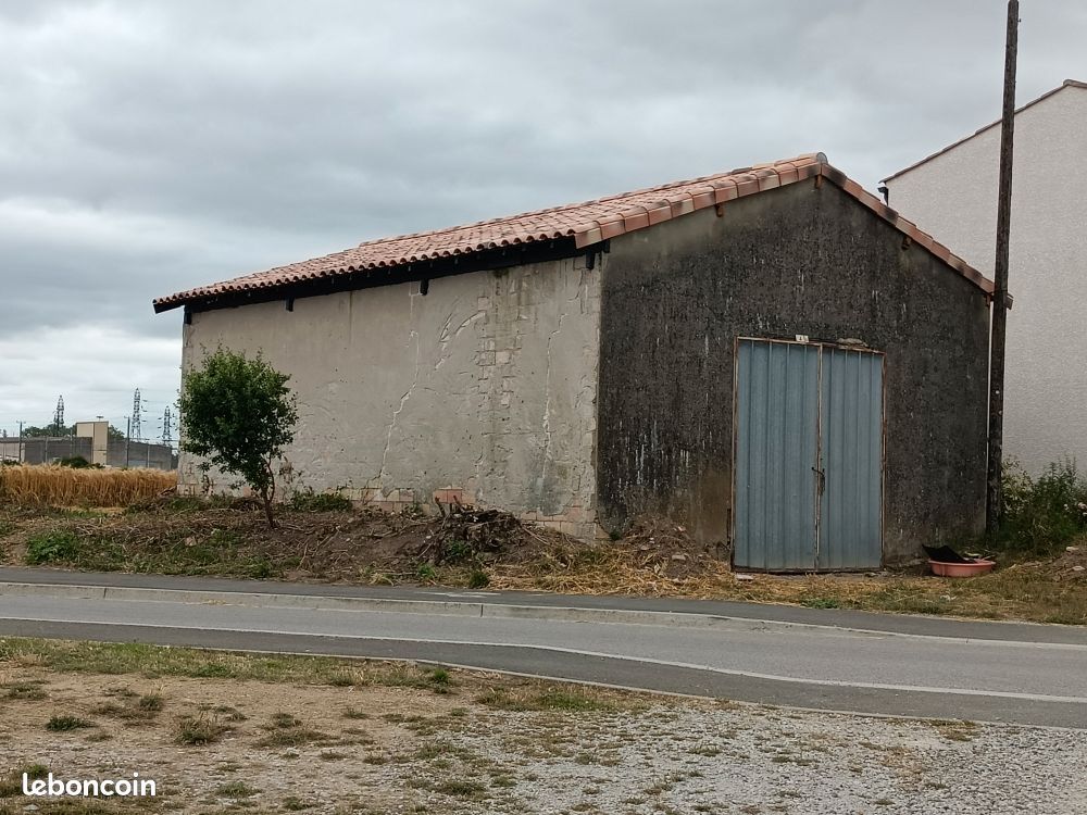 Maison 1 pièce 75 m² · à Bram · 75 m² · 39 000 €