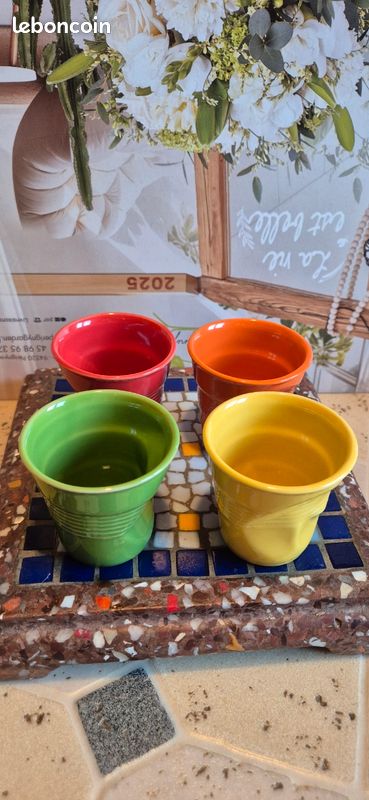 Revol France Porcelan Cheese Plates Set of 5 Vntage Prnted Les