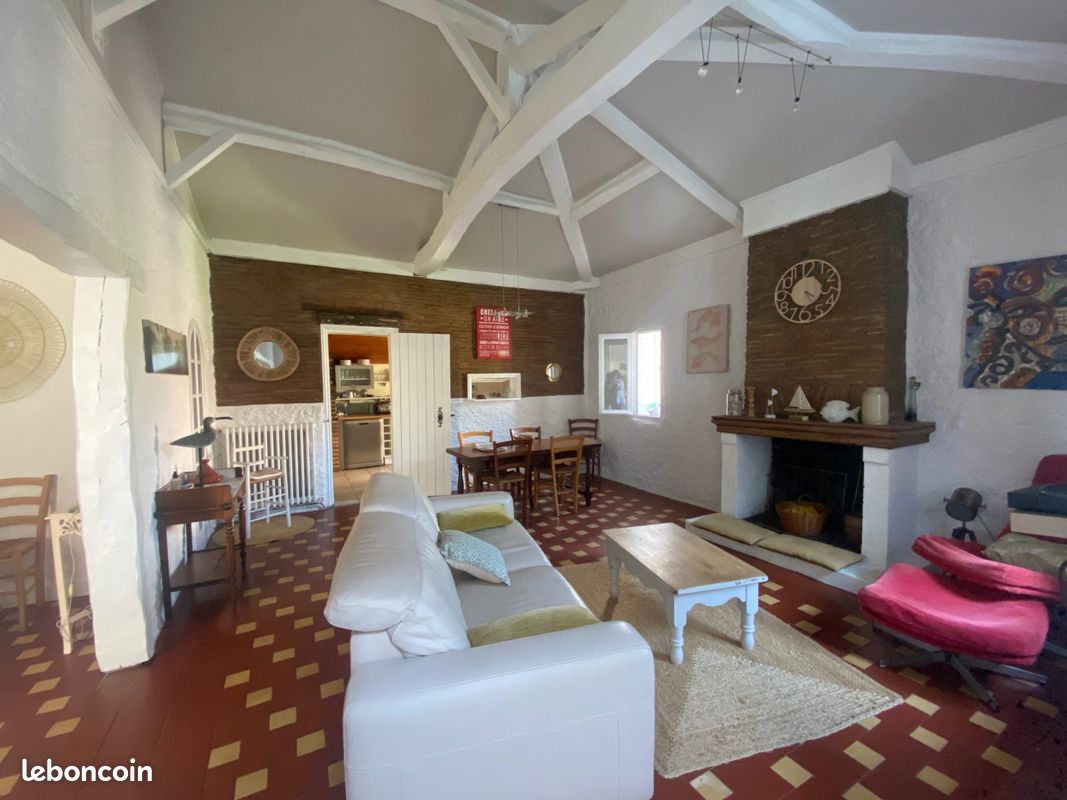 Maison 4 pièces 110 m² · à Arès · 110 m² · 1 276 €/mois