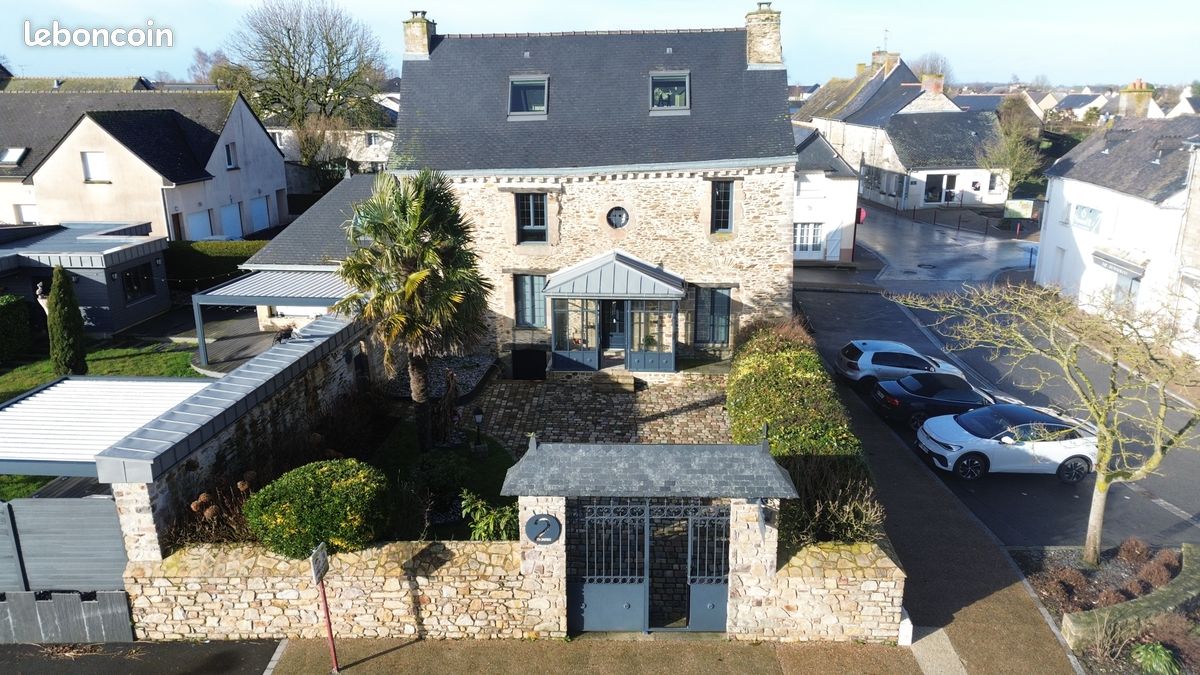 Maison 7 pièces 225 m² · à Torcé · 225 m² · 475 000 €