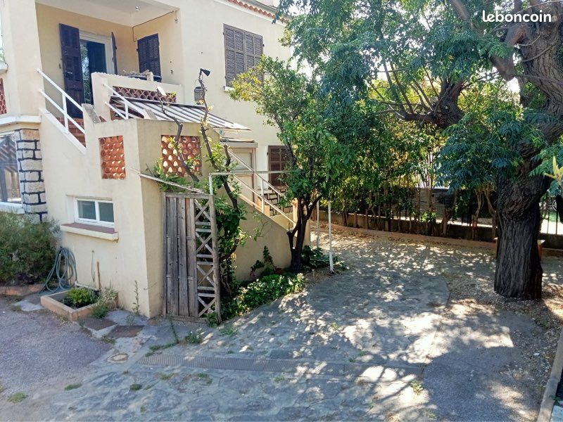 Appartement 3 pièces 50 m² · à Carqueiranne · 50 m² · 1 100 €/mois