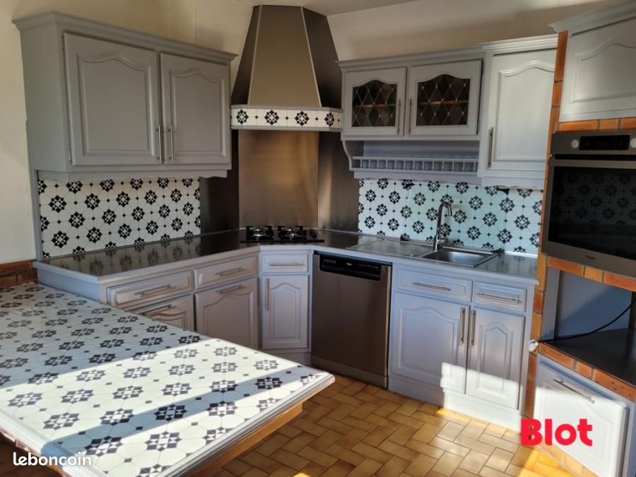 Maison 5 pièces 98 m² · à Montreuil-le-Gast · 98 m² · 995 €/mois