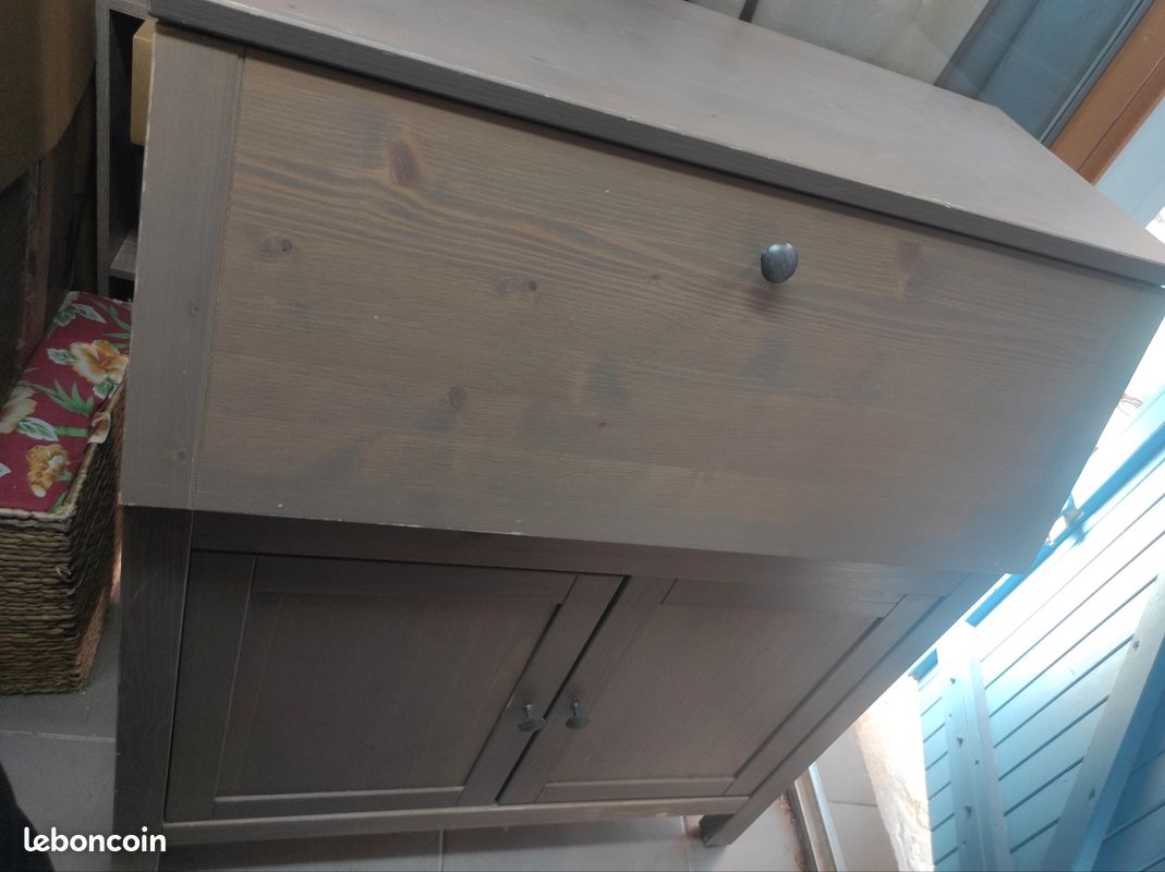 Bureau secrétaire Hemnes (image 1)
