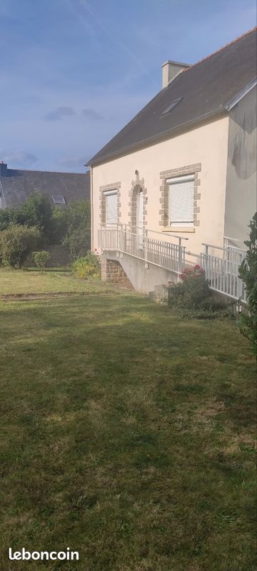 Maison 7 pièces 130 m² · à Spézet · 130 m² · 180 000 €