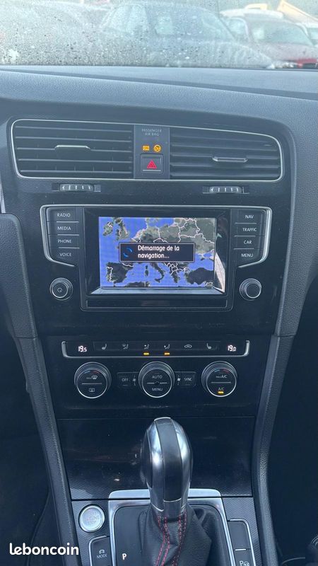 Volkswagen Golf VII GTI Performance 230ch DSG7 (image 8)