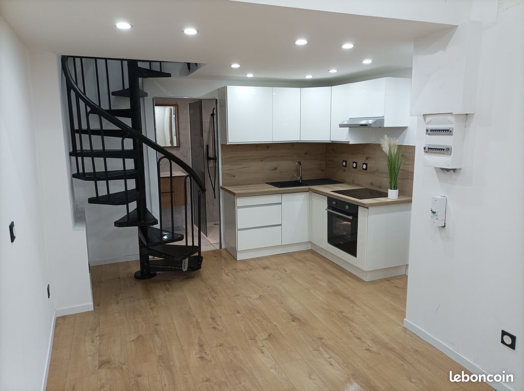 Appartement 2 pièces 25 m² · à Chambéry · 25 m² · 690 €/mois