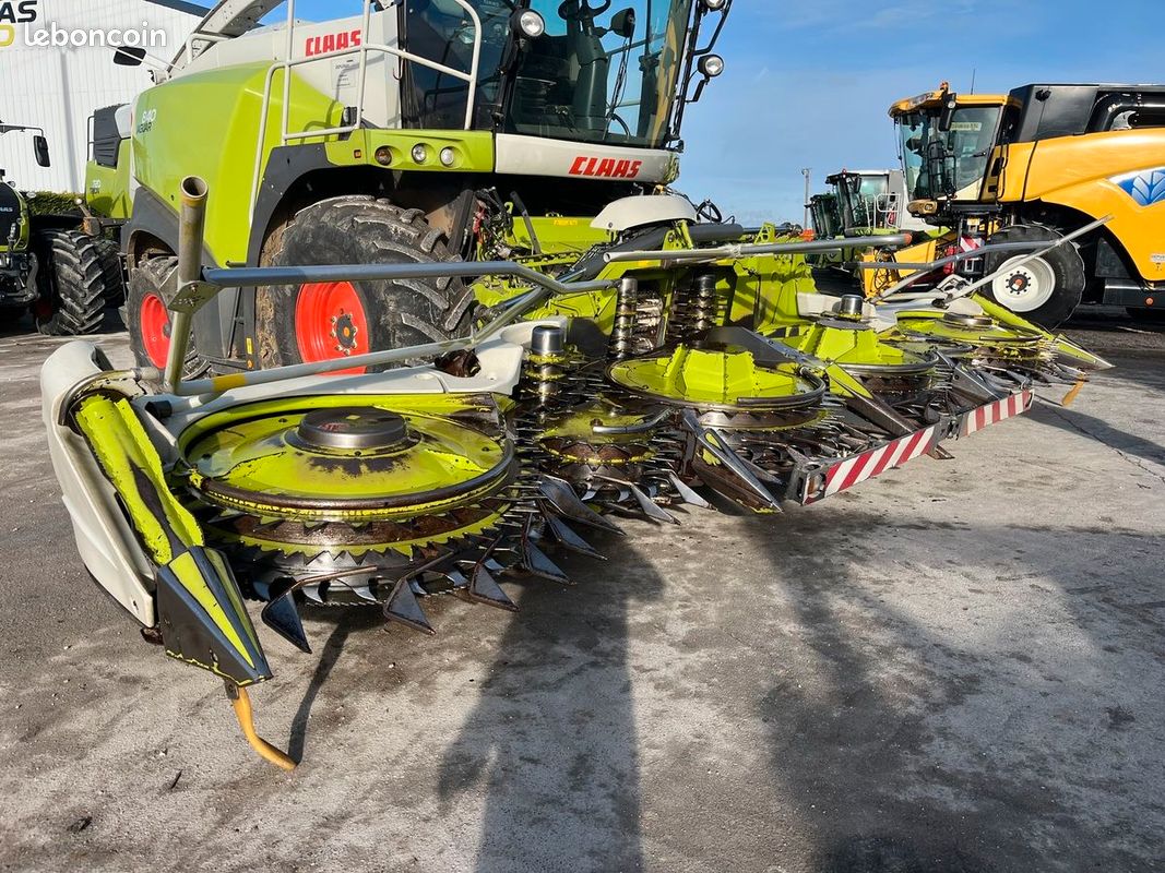 Claas ORBIS 750 3T (image 1)