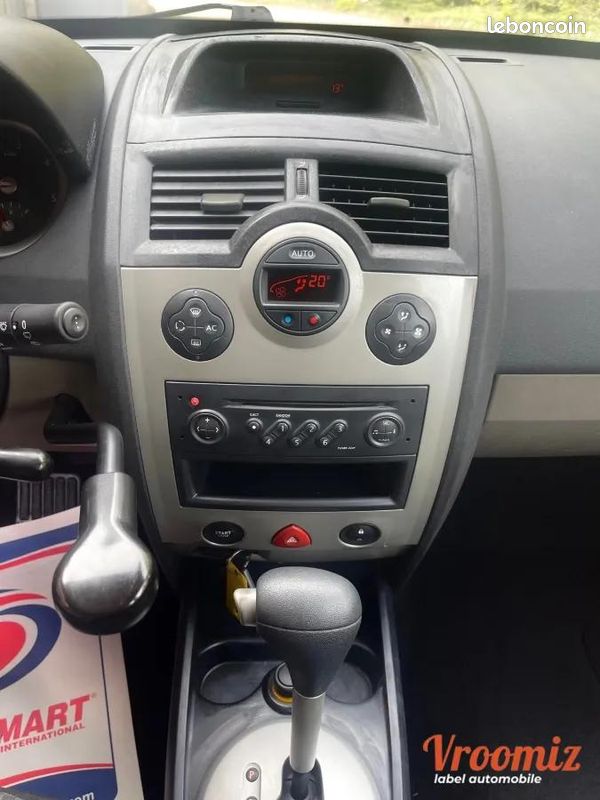 Renault Megane 1.5 dci 100cv expression BVA Aménagé PMR (image 5)