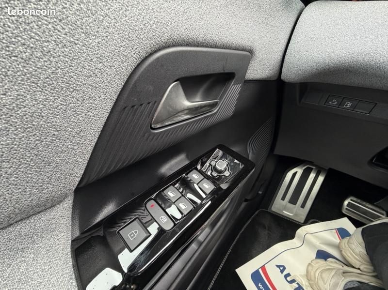 Citroen C5 Aircross 1.6 Hybride rechargeable 195ch MAX boite automatique (image 12)