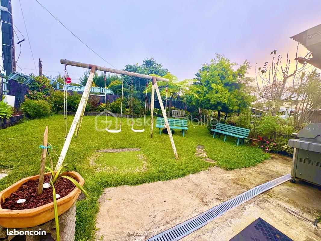 Maison 5 pièces 167 m² · à La Plaine-des-Palmistes · 167 m² · 298 000 €