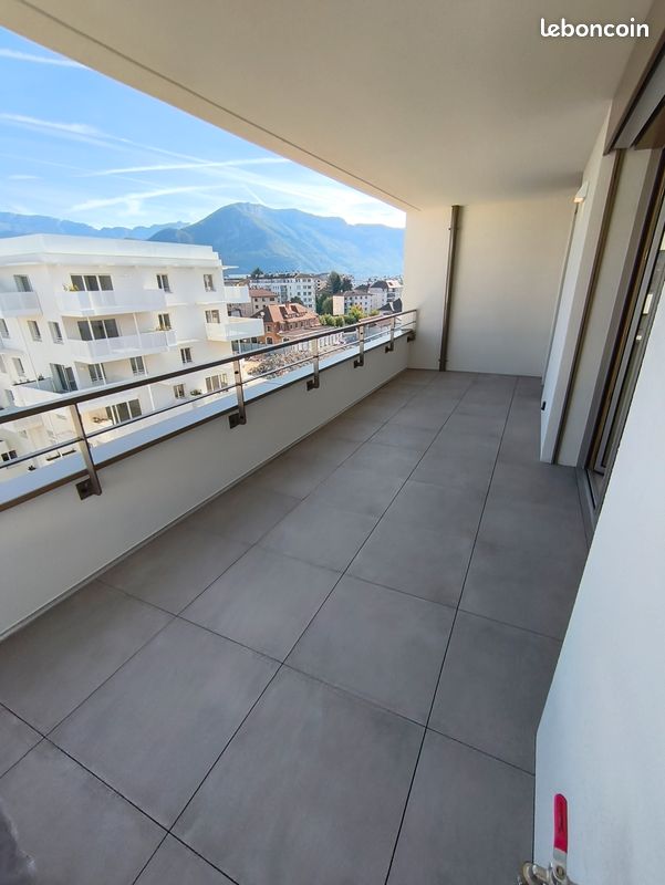 Appartement 3 pièces 65 m² · à Annecy · 65,1 m² · 1 359 €/mois