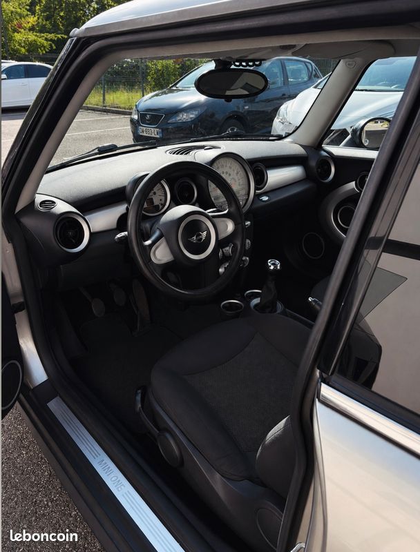 Mini One (R56) - 1.4 Essence - Idéal jeune permis (image 3)