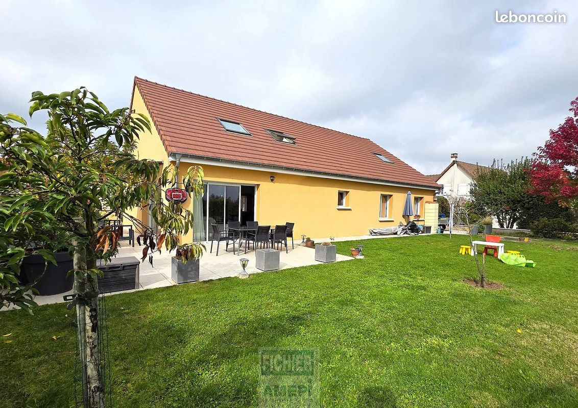 Maison 7 pièces 170 m² · à Nuits-Saint-Georges · 170 m² · 440 000 €