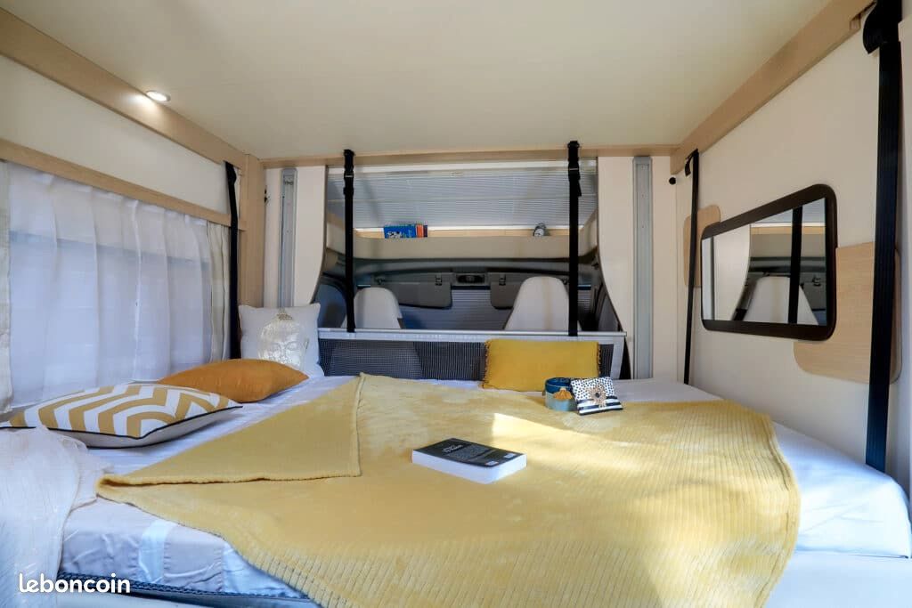 đ ProfilĂ© compact AUTOSTAR P660 neuf - 2.16m de large - GRANDE SOUTE - Lit pavillon - 6.59m - Fiat 2.2 l 140 CV - EquipĂ© đ (image 4)