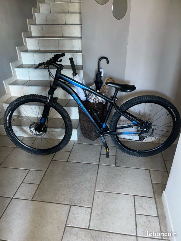 Lot De 2 Roues VTT 27,5 Pouces – Jante Alu Anodisée, Moyeu Doré, Disque 6 Trous, 200 Kg