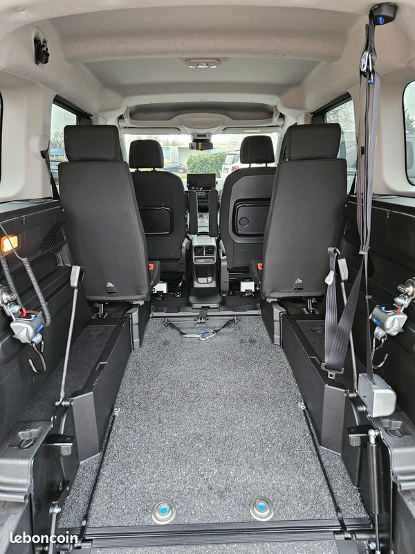 Peugeot Rifter TPMR L1 4 + 1 fauteuil roulant (image 3)