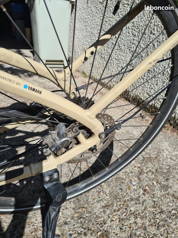 Vélo à Assistance Electrique GIANT PRIME E+ (2018) (image 7)