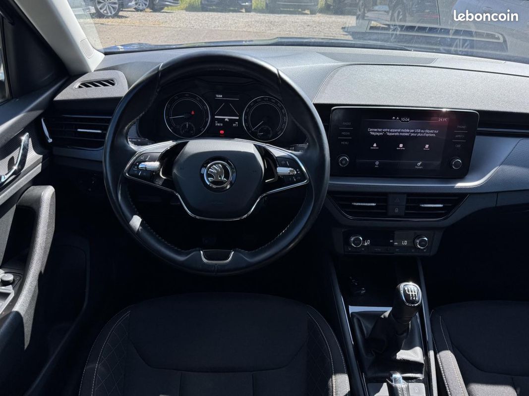 SKODA KAMIQ 1.0 TSI Evo 110ch Ambition 1erMain Keyless Carplay Hayon Electrique Siege chauffant (image 5)