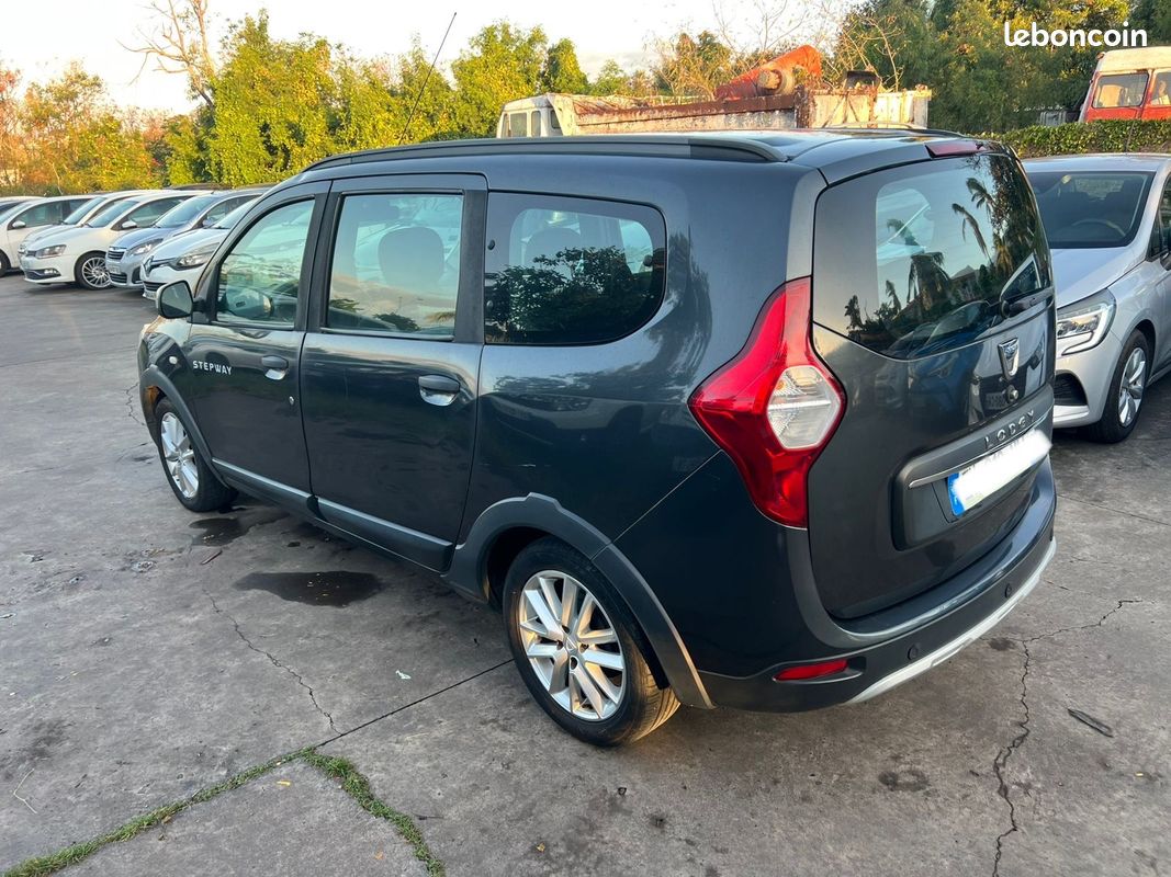 Dacia Lodgy Stepway 1,5L DCI 110Ch 7Pl (image 2)