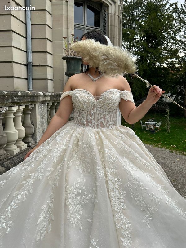 Robe de mariée (image 1)