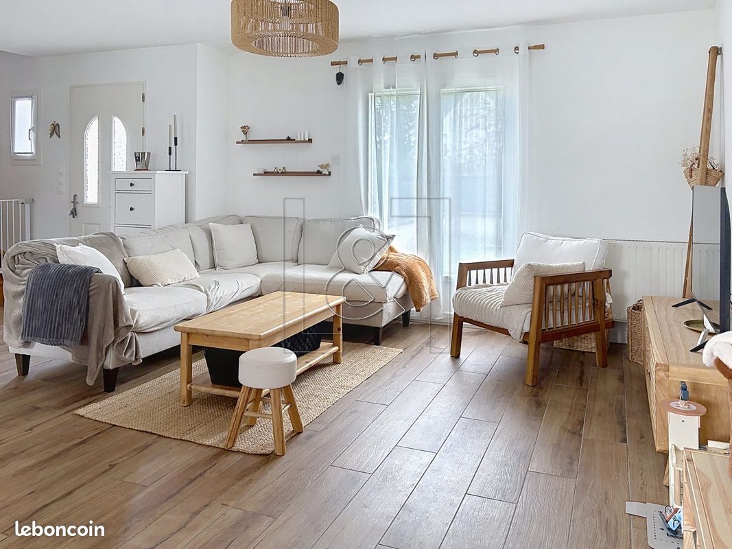 Maison 4 pièces 110 m² · à Ymare · 110 m² · 259 000 €