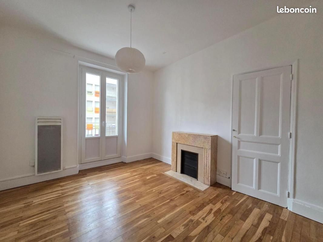 Appartement 1 pièce 29 m² · à Grenoble · 29 m² · 536 €/mois