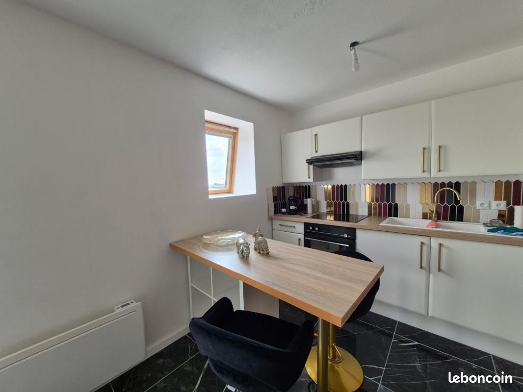Appartement 2 pièces 49 m² · à Avion · 49 m² · 600 €