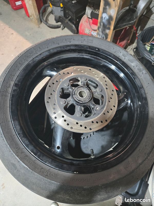 Jante arrière ducati monster 620 (image 3)