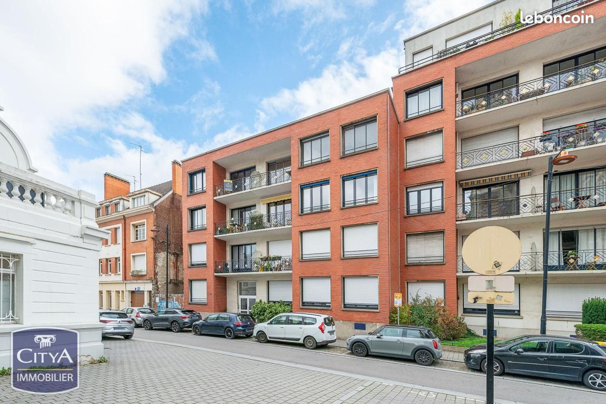 Appartement 2 pièces 66 m² · à Valenciennes · 65,8 m² · 95 000 €